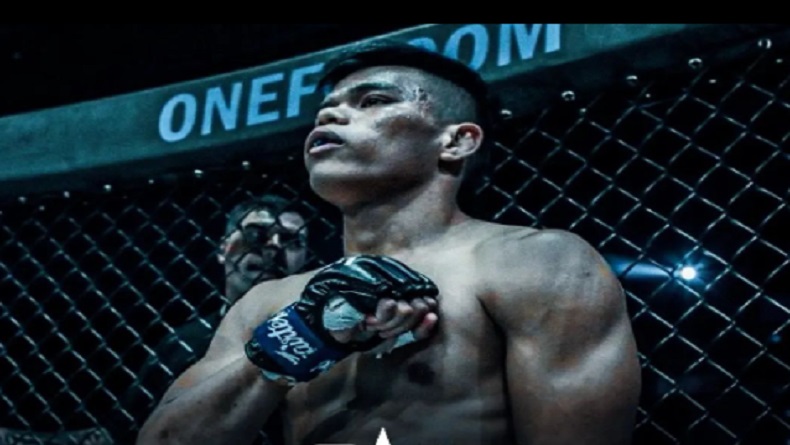 title 5 Fakta Petarung MMA Elipitua Siregar Bunuh Kakak Kandung, Nomor 3 Julukannya Bikin Ngeri 5 Fakta Petarung MMA Elipitua Siregar Bunuh Kakak Kandung, Nomor 3 Julukannya Bikin Ngeri