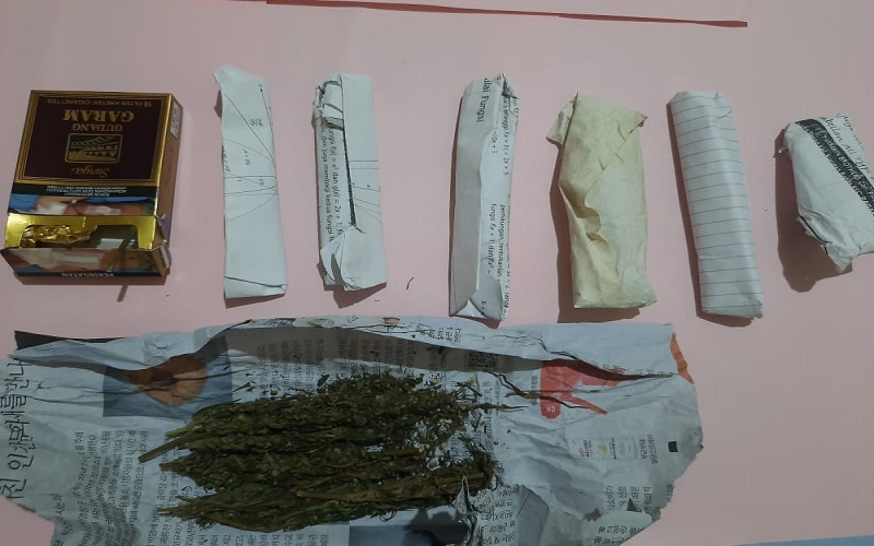 title Simpan 7 Paket Ganja, Pekerja Bengkel di Pagaralam Dibekuk Polisi  Simpan 7 Paket Ganja, Pekerja Bengkel di Pagaralam Dibekuk Polisi