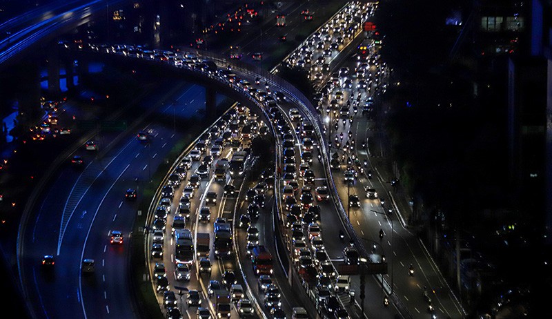 Jumlah Kendaraan di Indonesia Melebihi Setengah Populasi Penduduk Tanah Air - Bagian 3