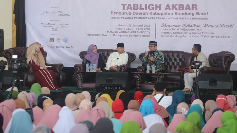 Hadiri Tabligh Akbar Ustaz Wijayanto Hengki Ajak Warga Kbb Hadirkan