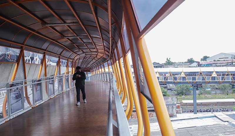 Heru Budi Hartono Resmikan Skywalk Kebayoran - Bagian 3