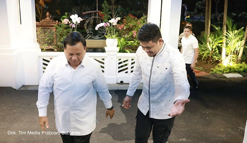Usai Bertemu Gibran di Solo, Prabowo Kunjungi Bobby Menantu Jokowi di Medan - Bagian 2