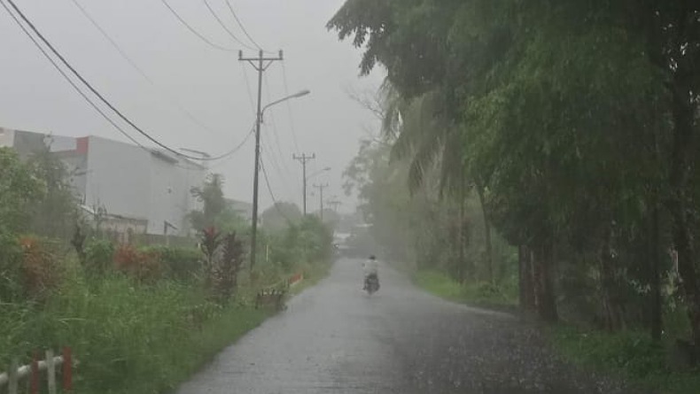 Hari Ini, Hujan Ringan Diprediksi Guyur Beberapa Kota di Indonesia