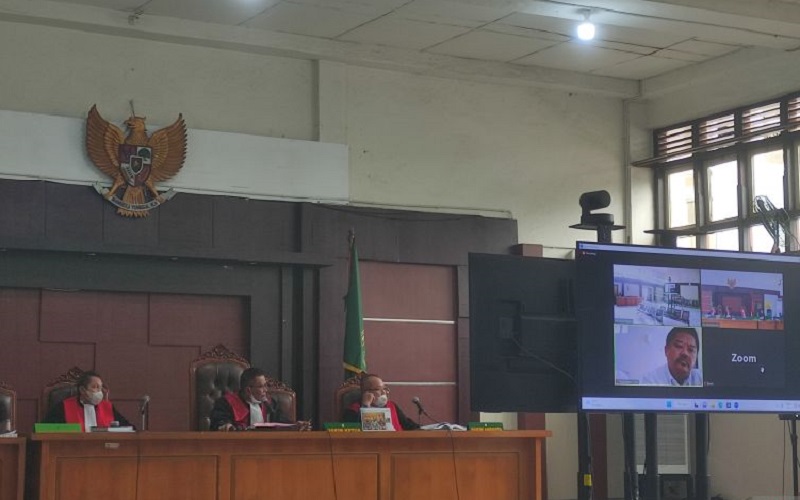  Augie Bunyamin Eks Dirut Hotel Swarna Dwipa Dituntut 8 Tahun Penjara