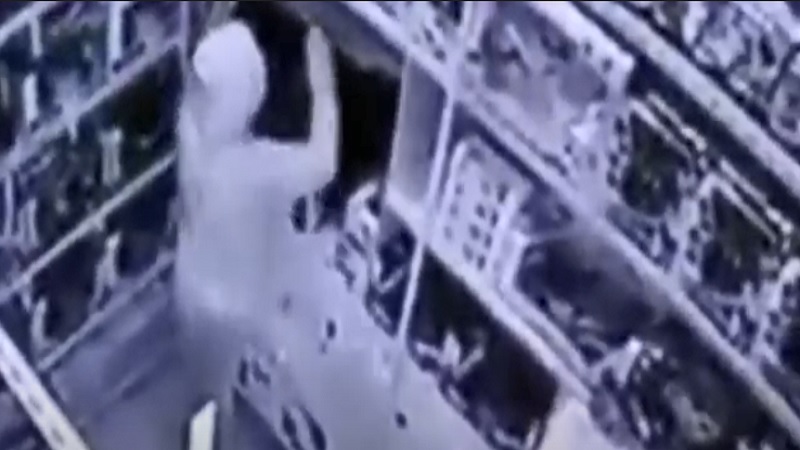 Pencuri Toko Elektronik yang Resahkan Warga di Mandailing Natal Diringkus Polisi, 1 Masih DPO