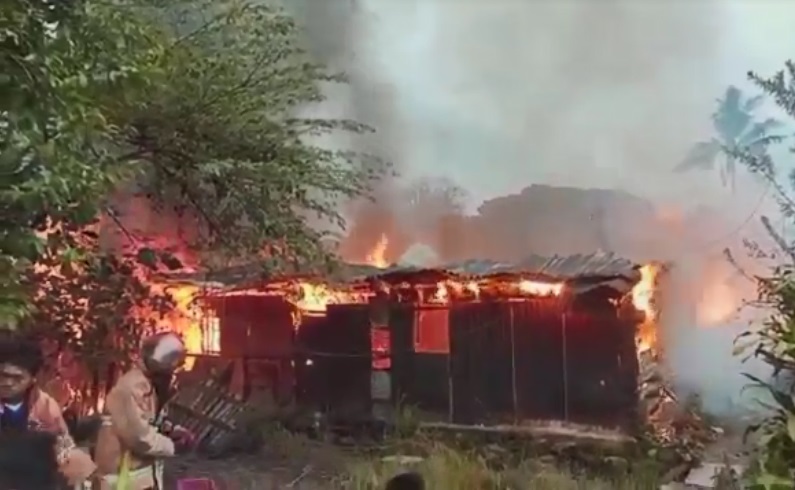Rumah Hendak Dijual Ludes Terbakar