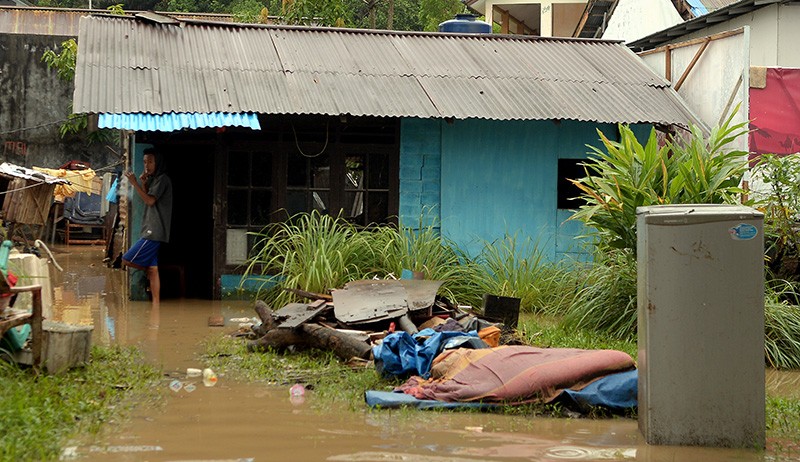 Curah Hujan Tinggi, Kota Manado Berpotensi Banjir Lagi - Bagian 2