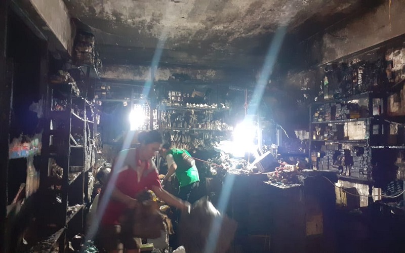 Kios Kelontong Pasar Inpres Lubuklinggau Terbakar, 4 Mobil Pemadam Dikerahkan