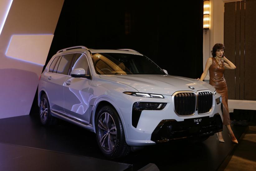 BMW X7 Terbaru Mengaspal di Indonesia Harganya Tembus Rp2,4 Miliar