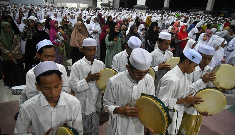 1.000 Kali Khataman Alquran Sambut Bulan Rajab - Bagian 2