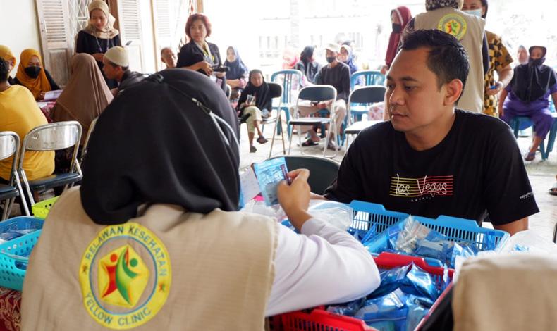  Aksi Tanggap Yellow Clinic Periksa Kesehatan Masyarakat Terdampak Banjir di Semarang