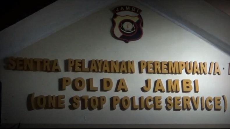 Kronologi Mama Muda Lecehkan 11 Anak di Jambi, Paksa Pegang Dada hingga Tonton Bersetubuh