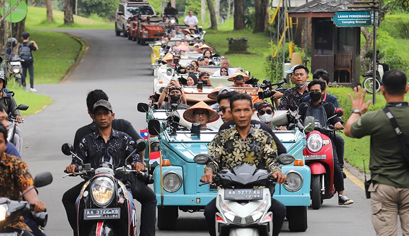 Delegasi ATF 2023 Diajak Membatik hingga Kunjungi Candi Borobudur - Bagian 4
