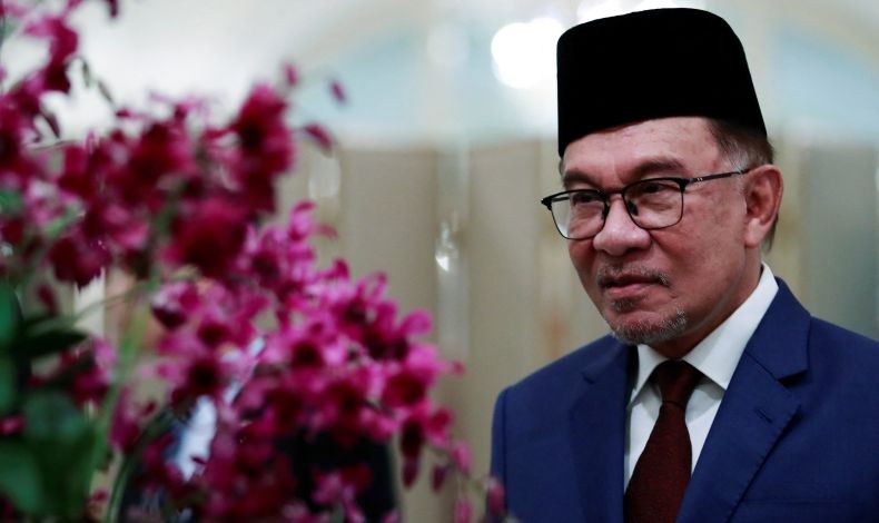 Anwar Ibrahim Sebut Ada Pihak Ingin Menggulingkan Pemerintahan Malaysia