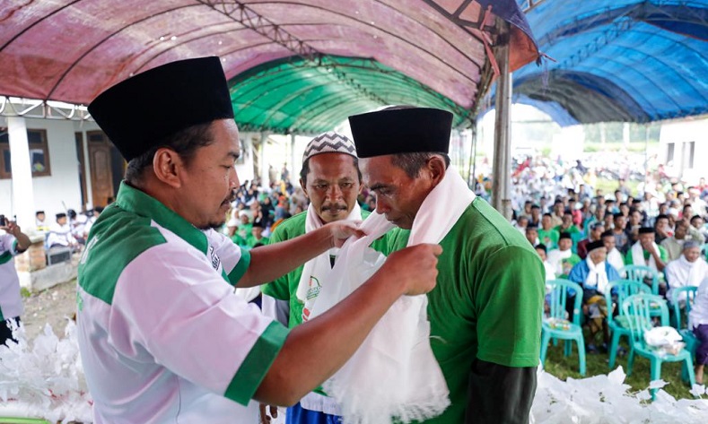 title Gelar Istigasah, Santri di Tapal Kuda Galang Dukungan untuk Ganjar di Pilpres 2024 Gelar Istigasah, Santri di Tapal Kuda Galang Dukungan untuk Ganjar di Pilpres 2024