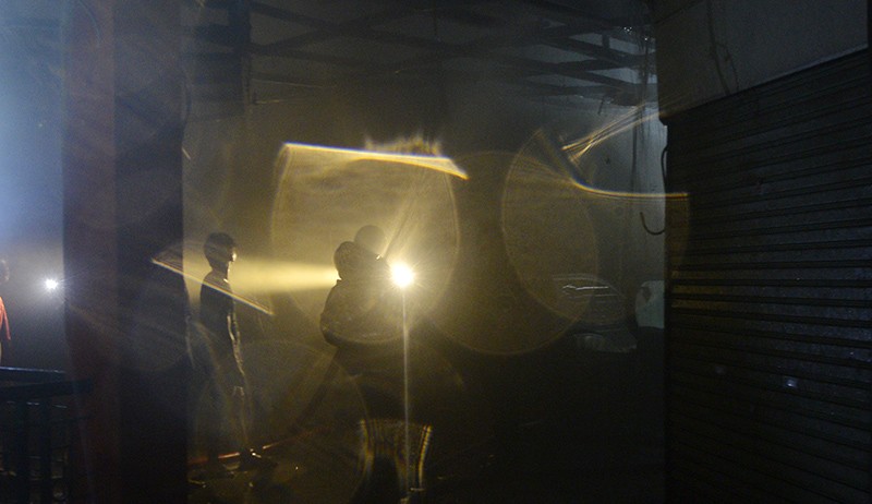 Pasar Terong Makassar Kebakaran Hanguskan 24 Kios - Bagian 3