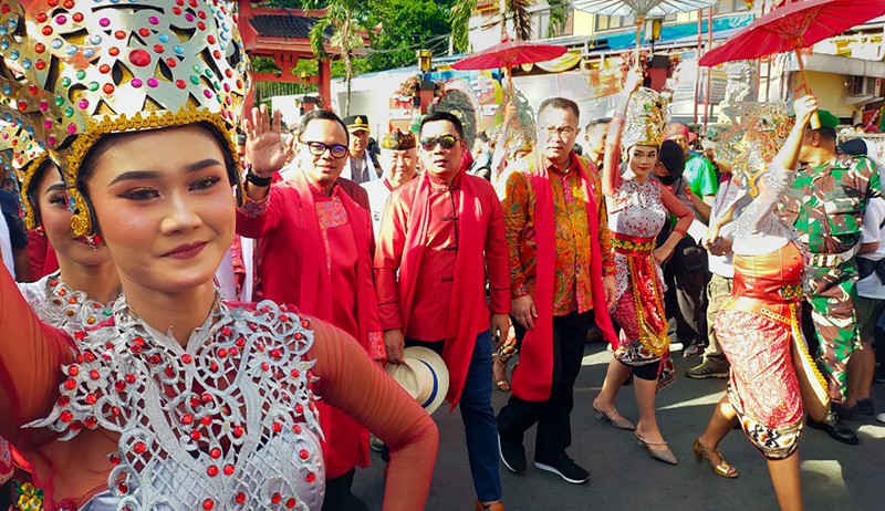 Wamenparekraf Angela Tanoesoedibjo Hadiri Perayaan Cap Go Meh di Bogor - Bagian 5