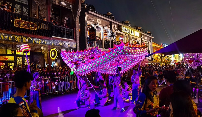 Foto-Foto Kemeriahan Festival Cap Go Meh Pantjoran PIK - Bagian 5