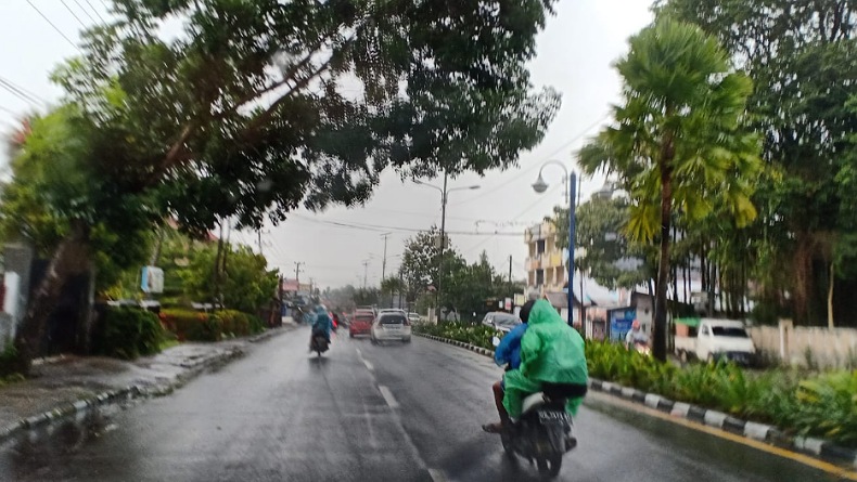 Bmkg Ingatkan Dampak Hujan Lebat Daerah Ini Diminta Siaga Dan Waspada