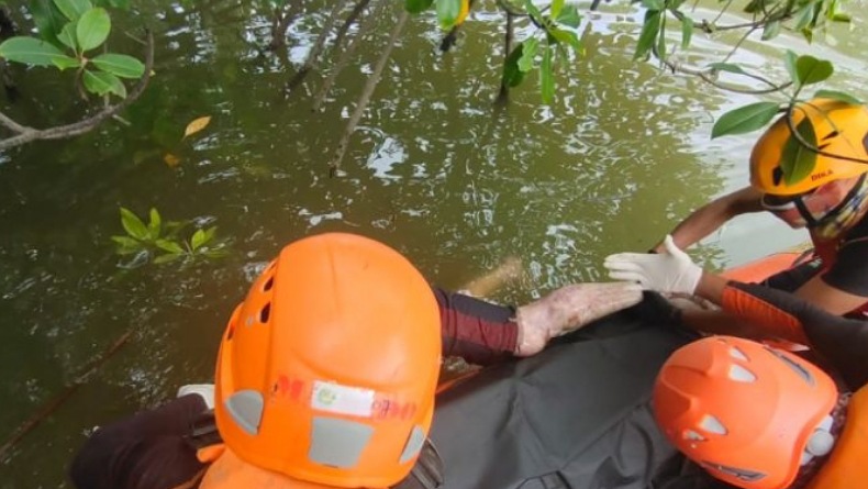 title Warga Gorontalo Utara yang Hilang di Hutan Bakau Ditemukan Tewas Warga Gorontalo Utara yang Hilang di Hutan Bakau Ditemukan Tewas
