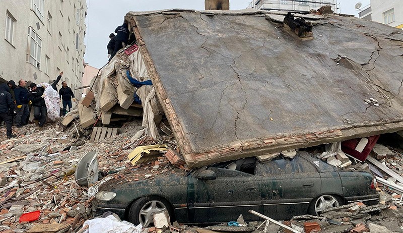 Alarm Level 4 saat Gempa M 7,9 Guncang Turki, Serukan Bantuan Internasional - Bagian 1