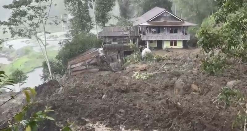 Longsor Terjang Toraja Utara, 93 KK Bertahan di Pengungsian