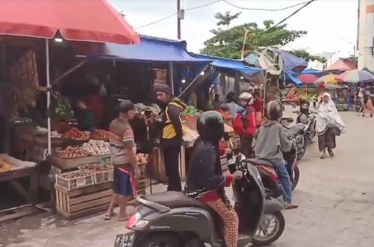 Pasokan Kurang, Hargai Cabai dan Bawang di Gowa Merangkak Naik