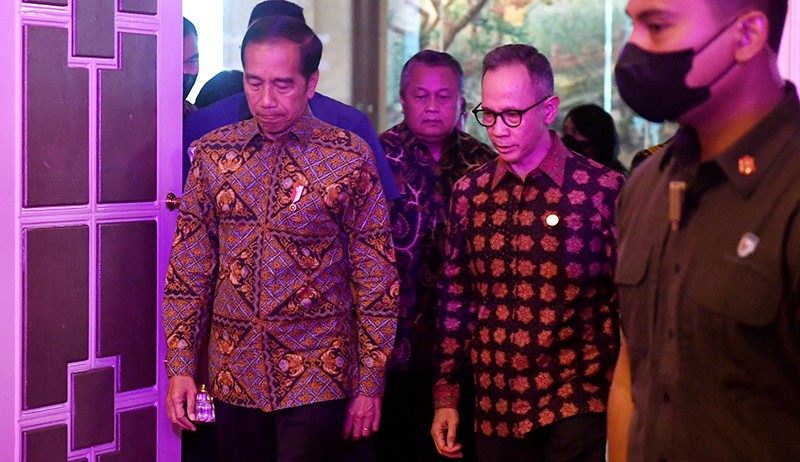 Presiden Jokowi Hadiri Pertemuan Tahunan Industri Jasa Keuangan 2023 - Bagian 1