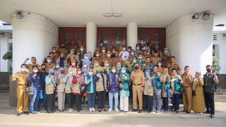 title Kota Bandung Target Zero BAB Sebarang pada 2023, Tim Verifikator Datangi 9 Kecamatan Kota Bandung Target Zero BAB Sebarang pada 2023, Tim Verifikator Datangi 9 Kecamatan