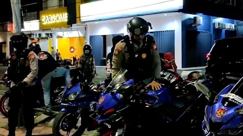 Terjaring Razia, Motor Sport Knalpot Brong di Makassar Dikandangan Polisi