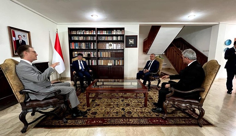 Mendag Zulhas Sambangi Kedubes Turki, Indonesia Siap Bantu Penanganan Gempa - Bagian 3