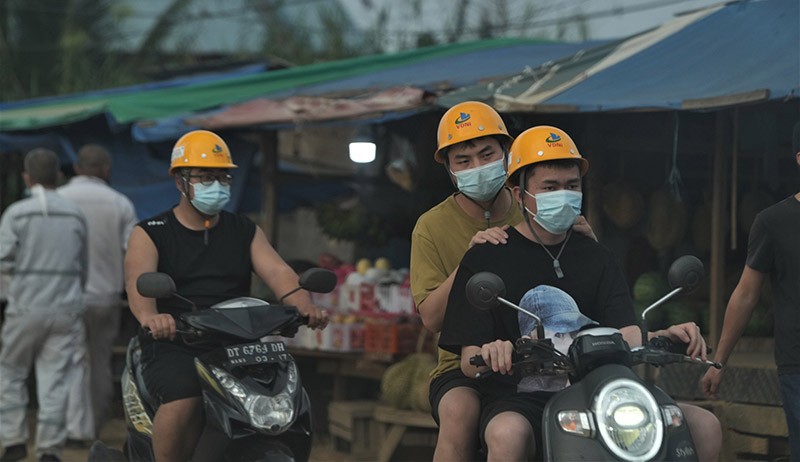 Potret TKA China Berangkat Kerja di Konawe, Tercatat Ada 2.000 Orang - Bagian 2