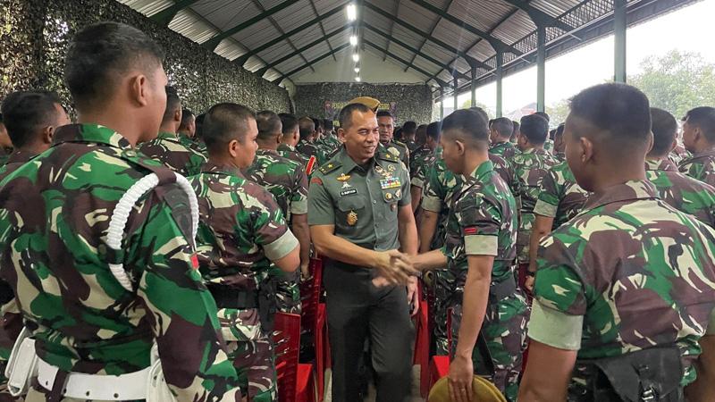 Kunjungi Mako Yonarmed, Kasdam IV/Diponegoro Pompa Semangat Prajurit Naga Pakca