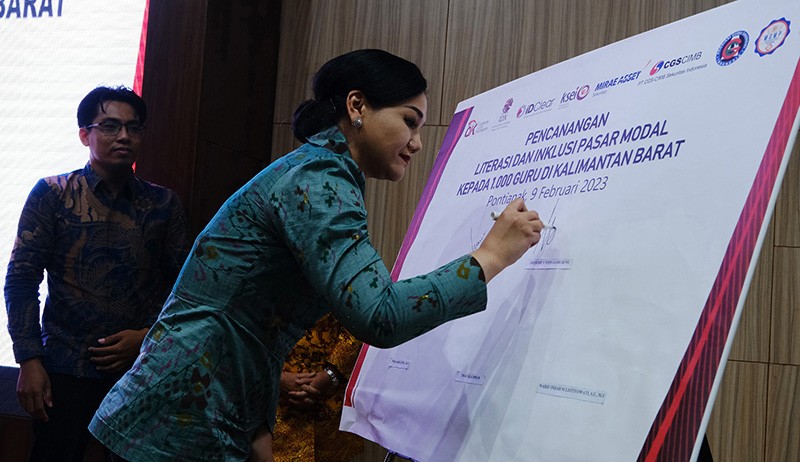 OJK bersama BEI Resmikan 2 Galeri Investasi di Pontianak - Bagian 3