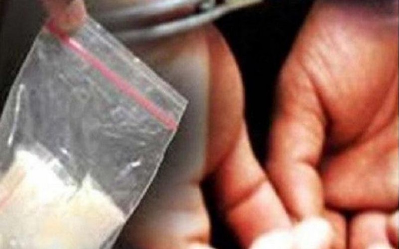 Polisi Gerebek Rumah Diduga Sarang Narkoba di OKU Timur, Seorang Petani Ditangkap