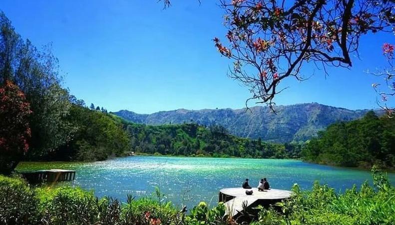 title Harga Tiket Masuk Telaga Warna Dieng, Loket Buka Setiap Hari Harga Tiket Masuk Telaga Warna Dieng, Loket Buka Setiap Hari