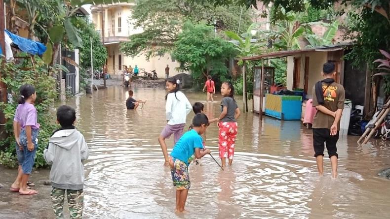 Ratusan Kk Di Solo Terdampak Banjir Luapan Sungai Bengawan Solo 0843