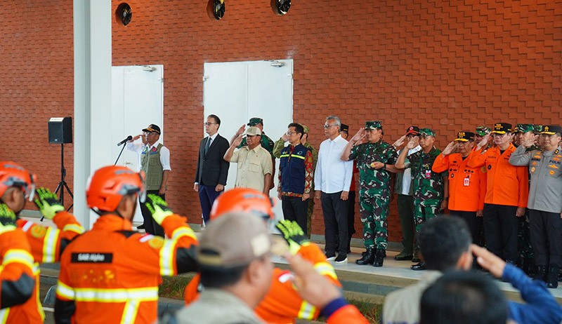 Prabowo Lepas Keberangkatan Bantuan Kemanusiaan dari Indonesia untuk Turki - Bagian 3