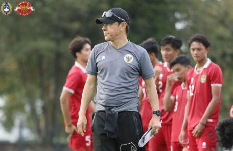 Pemain Timnas Indonesia U-20 Bersedih, Shin Tae-yong Kurangi Porsi Latihan Pemain Timnas Indonesia U-20 Bersedih, Shin Tae-yong Kurangi Porsi Latihan