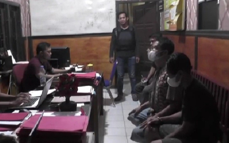 title Tukang Bakso Terlibat Bobol Toko, Berperan Tunjuk Arah dan Petakan Wilayah Tukang Bakso Terlibat Bobol Toko, Berperan Tunjuk Arah dan Petakan Wilayah