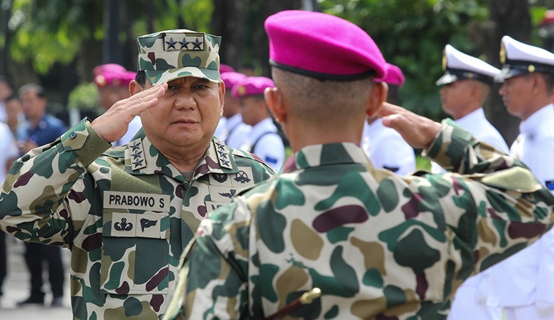 Terima Brevet Intai Para Amfibi, Prabowo Diangkat Jadi Warga Kehormatan Korps Marinir - Bagian 2