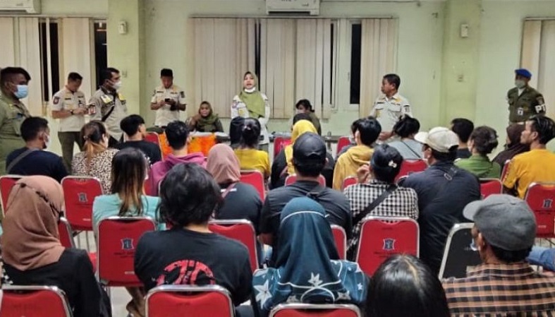 Razia Valentine, 26 Pasangan Bukan Suami Istri Tepergok Berduaan di Hotel Surabaya