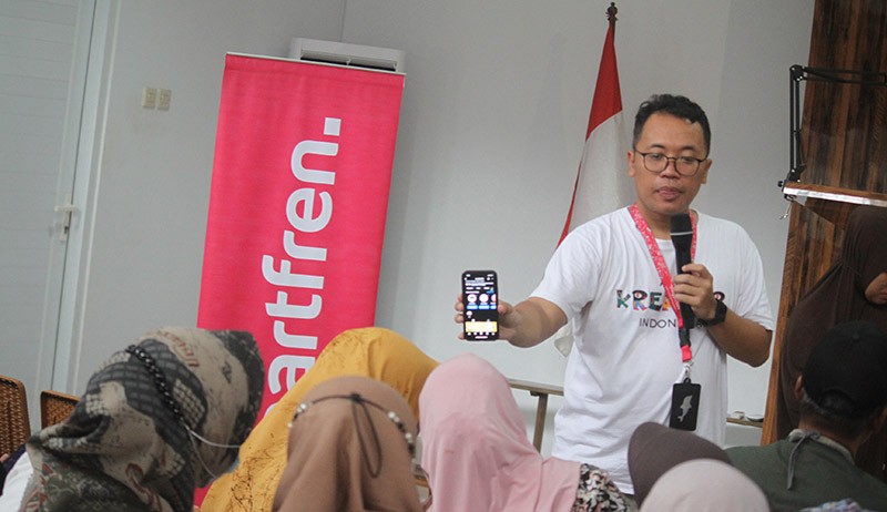 Smartfren dan Indofood Beri Pelatihan Kewirausahaan Digital untuk Puluhan UMKM - Bagian 2