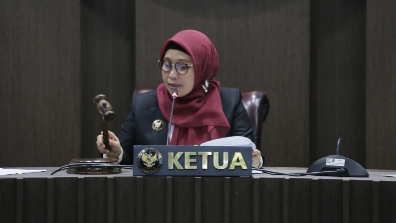 Terbukti Melanggar Kode Etik, Ketua Bawaslu Pesisir Barat Irwansyah Dicopot