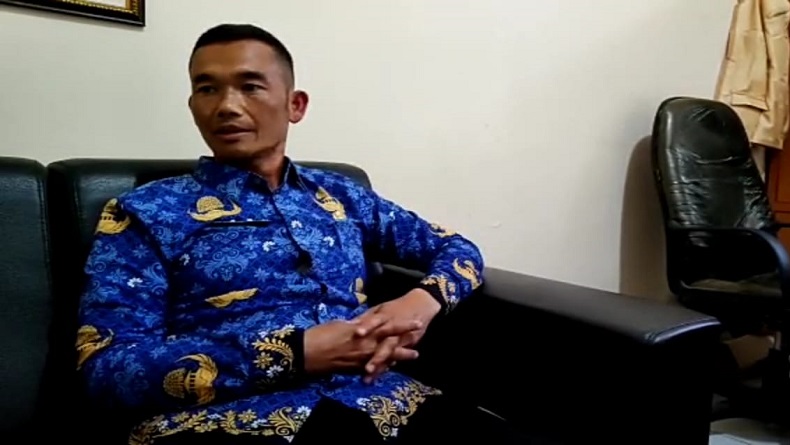 title Bantuan Korban Banjir Bandang Garut 2022 Diambil Aparat Kelurahan, Ini Alasannya Bantuan Korban Banjir Bandang Garut 2022 Diambil Aparat Kelurahan, Ini Alasannya