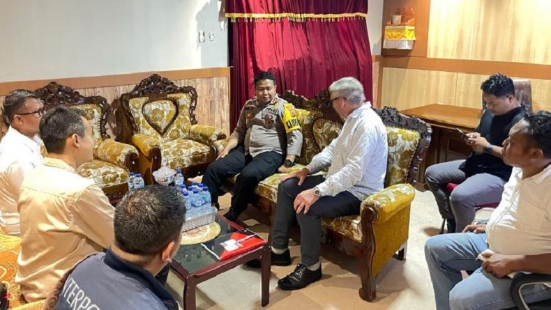 Atase Polisi Selandia Baru Temui Kapolres Mimika, Bahas Pencarian Pilot Susi Air