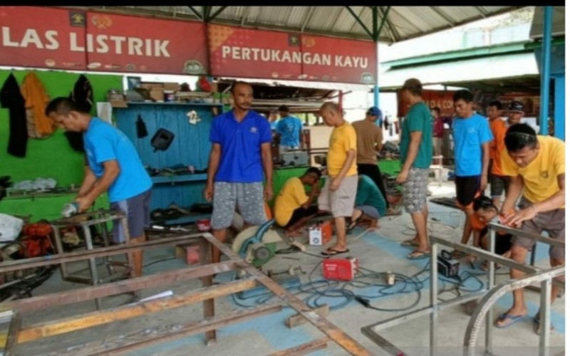 640 Narapidana di Sumsel Dibekali Pelatihan Pertukangan hingga Membatik