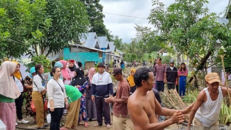 Kunjungi Warga terdampak Banjir di Biau Gorontalo Utara, Ini Kata Ketua DPRD 