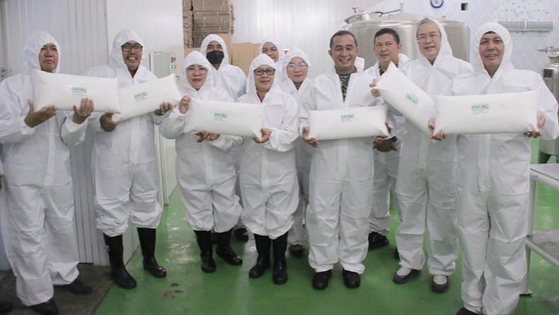 52 Ton Produk Santan Kelapa Minahasa Utara Diekspor ke China