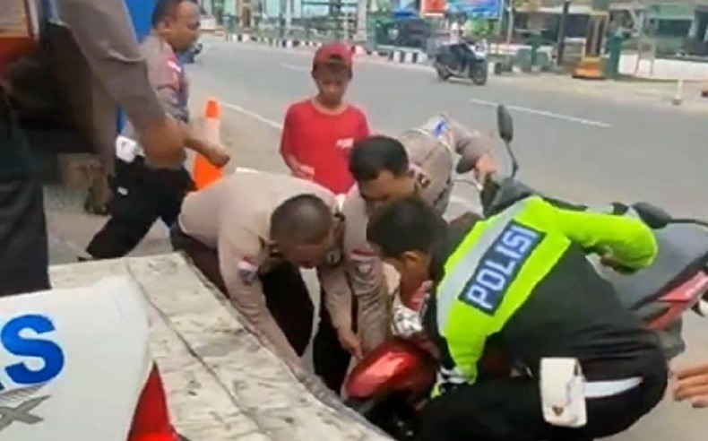 Kisah Haru Adit, Bocah Tersesat 120 Km saat Bantu Ibunya yang Sakit Belanja ke Pasar